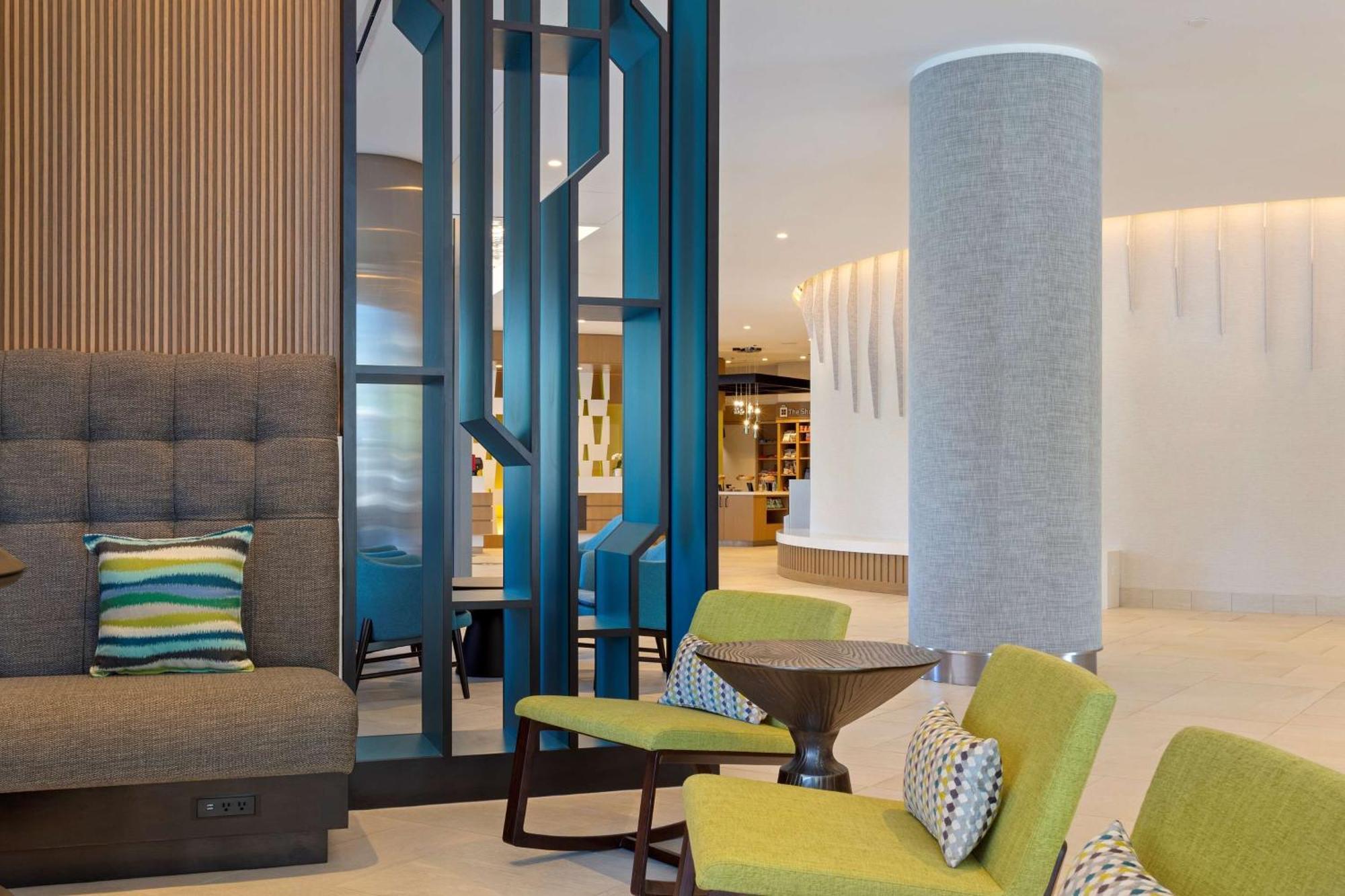 Hilton Garden Inn Boston Brookline, Ma Экстерьер фото